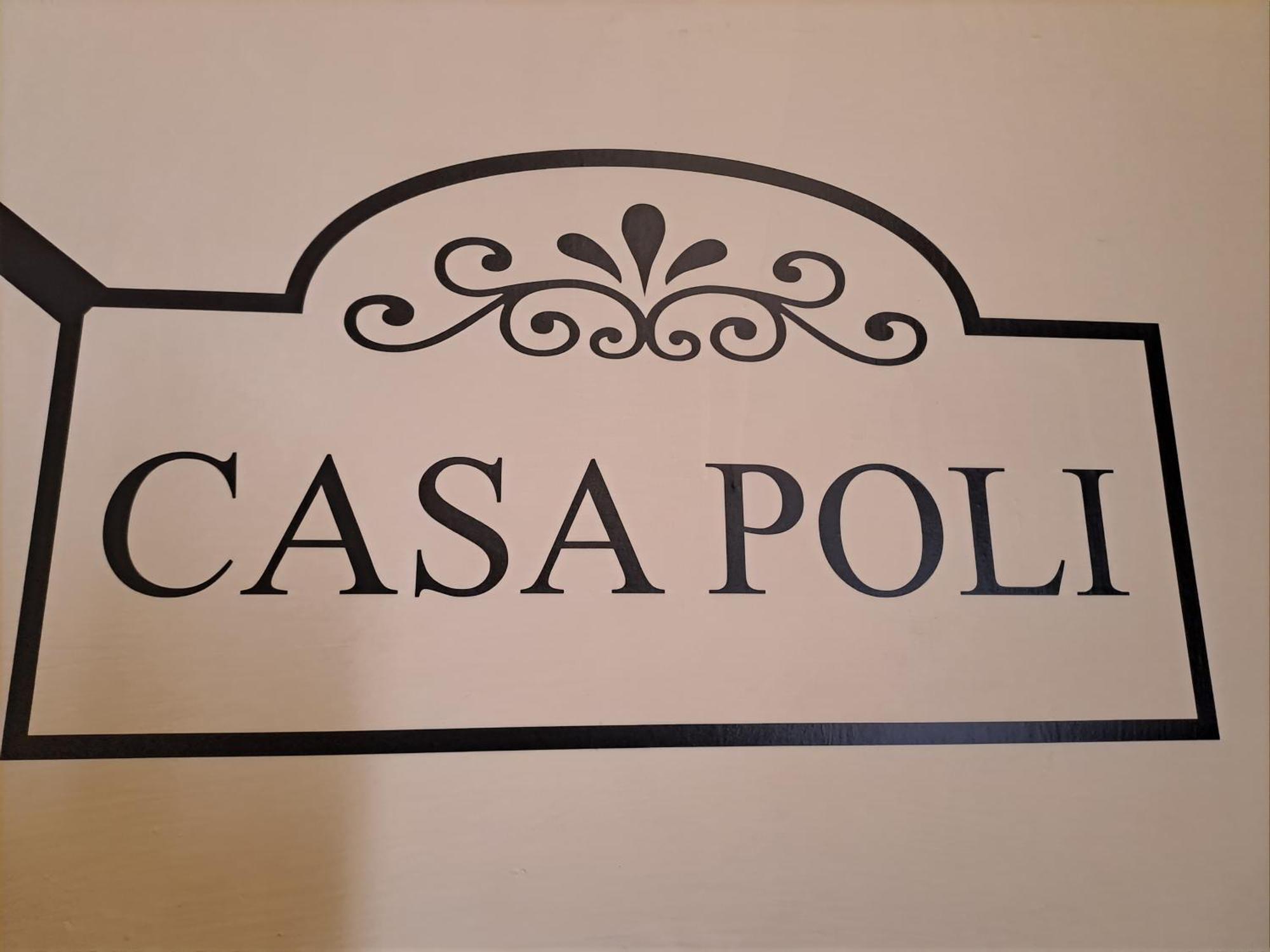 Casa Poli
